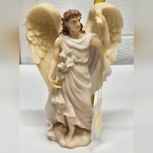 Elegant Angel Figurine in Cream and White